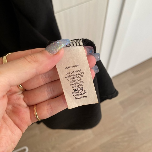 Black Mini Shift Dress - Picture 4 of 4